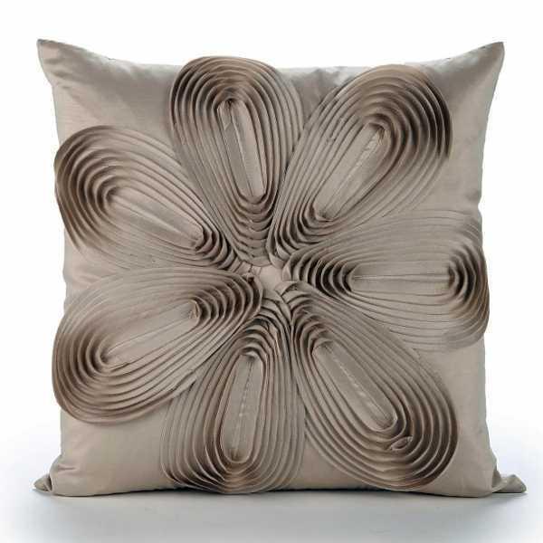 DIY Decorative Pillows Design